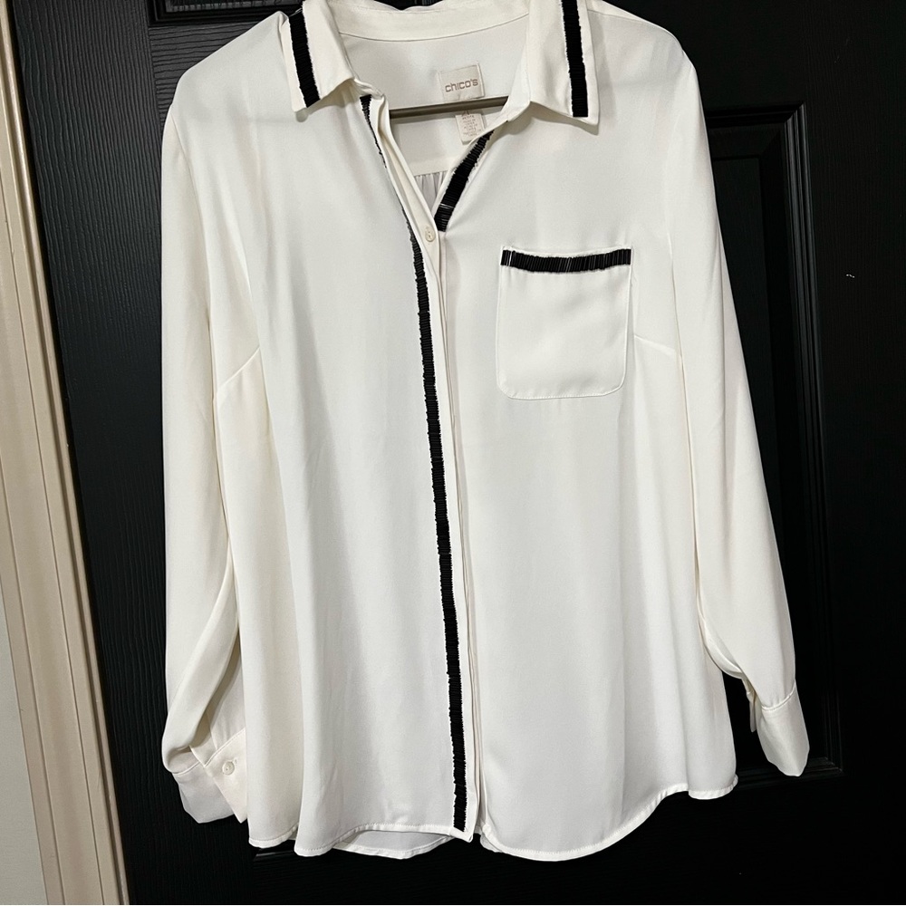 Chicos size 2 petite long sleeve beaded detail blouse New without Tags!
